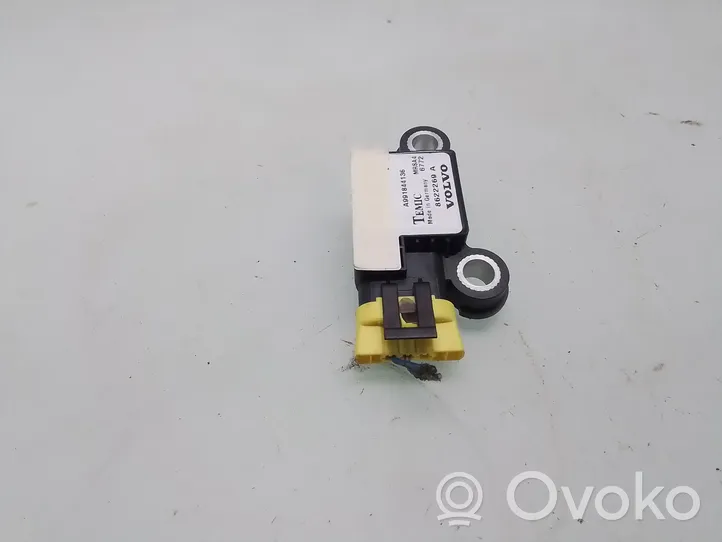 Volvo S70  V70  V70 XC Sensore d’urto/d'impatto apertura airbag 8622269A