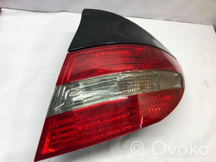 Mercedes-Benz CLC CL203 Luci posteriori A2038205264