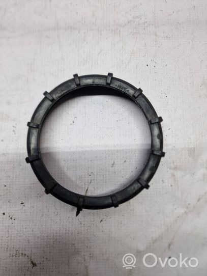 Mercedes-Benz CLC CL203 Anello/dado di bloccaggio della vite della pompa del carburante nel serbatoio 1250759