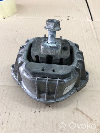 BMW 3 E90 E91 Supporto di montaggio del motore 13961112