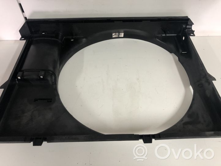 BMW 7 E38 Radiator cooling fan shroud 1702893