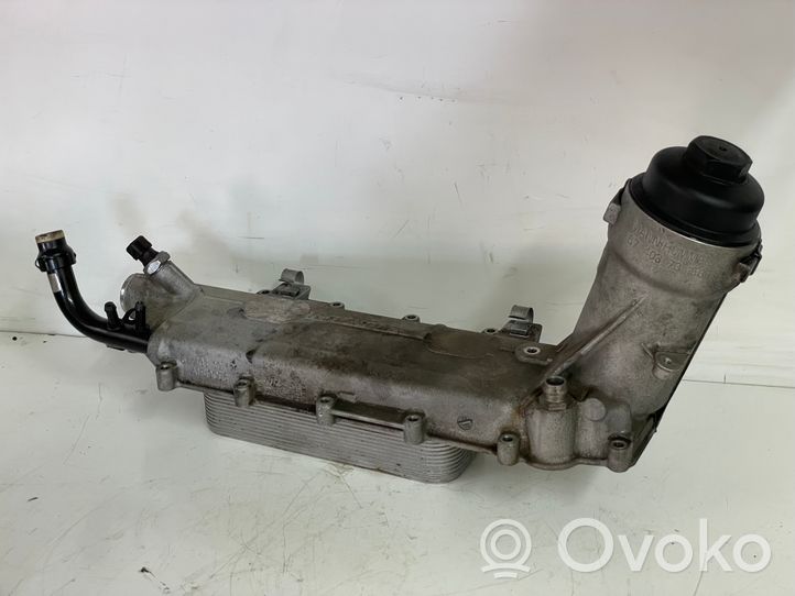 BMW 7 E65 E66 Supporto di montaggio del filtro dell’olio 7792444