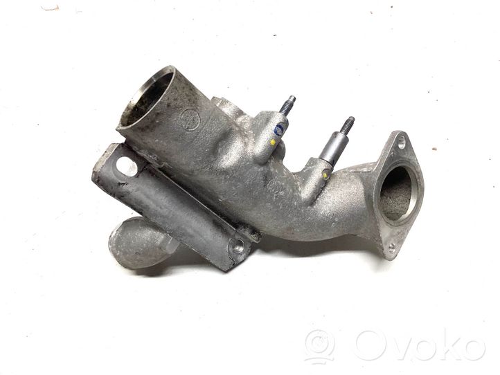 Nissan Qashqai Tuyau de raccordement solide EGR 170741R