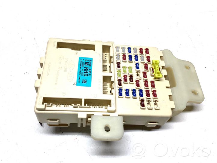 Hyundai ix35 Module de fusibles 919502S511