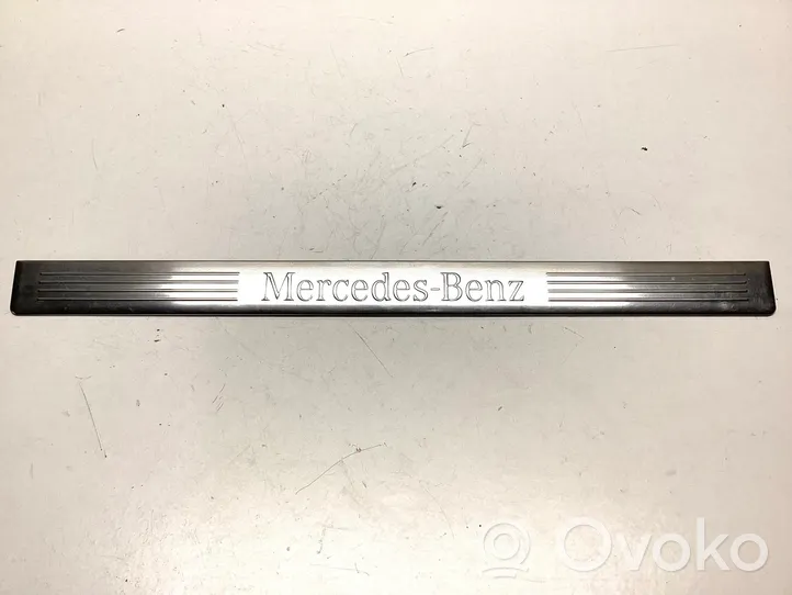 Mercedes-Benz E W212 Listwa progowa przednia A2126860936