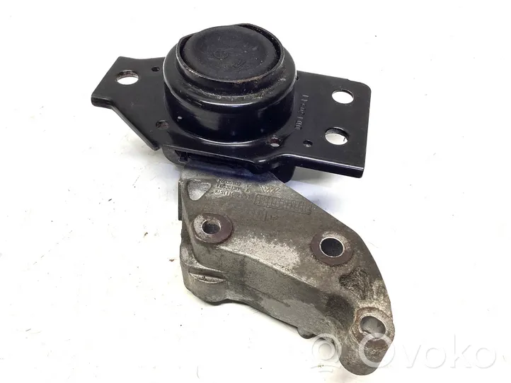 Nissan Qashqai Supporto di montaggio del motore F6036100