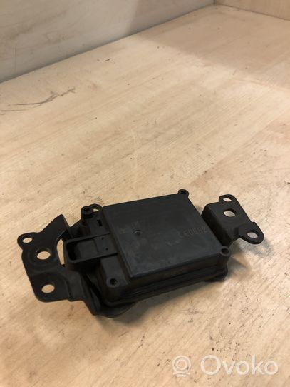 Toyota C-HR Sensore radar Distronic 88210F4010