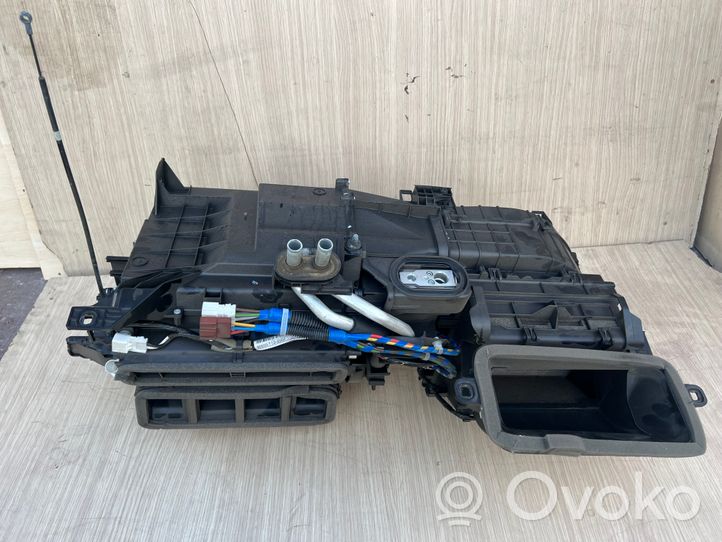 Honda CR-V Montaje de la caja de climatización interior MF4432308460