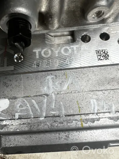 Toyota RAV 4 (XA50) ABS-pumppu 4727047030