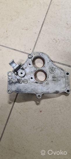 BMW 6 F12 F13 Kita variklio galvutės detalė 7566277