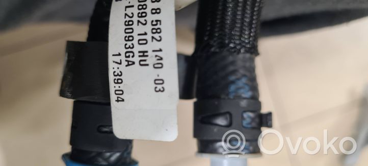 BMW X3 G01 Tubo e bocchettone per riempimento serbatoio del carburante 8582140