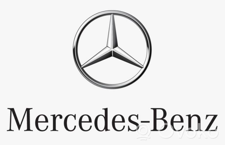Mercedes-Benz SLK R172 Garniture marche-pieds avant A1726800135