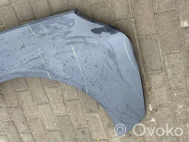 BMW i8 Fender 7389813