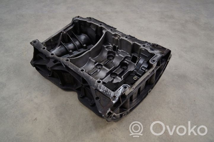 Opel Vivaro Öljypohja 