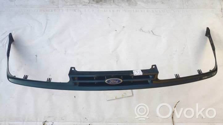 Ford Scorpio Grille calandre supérieure de pare-chocs avant 