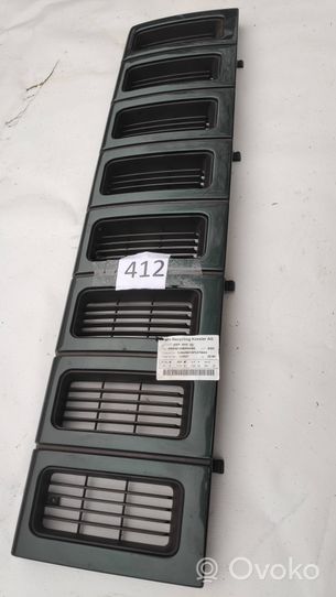 Jeep Grand Cherokee Верхняя решётка grill jeep zJ 5,2 5505488