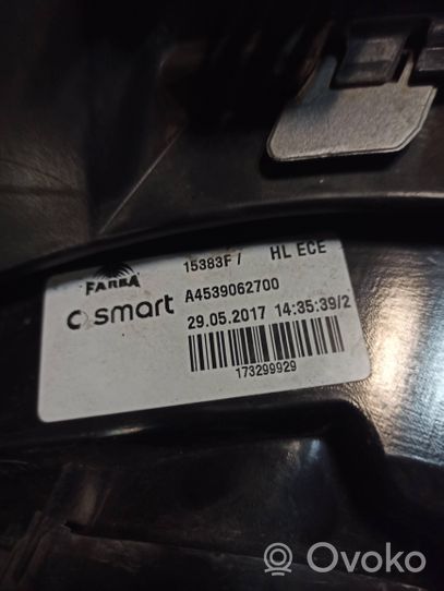 Smart ForFour II W453 Priekšējais pagrieziena lukturis A4539062700