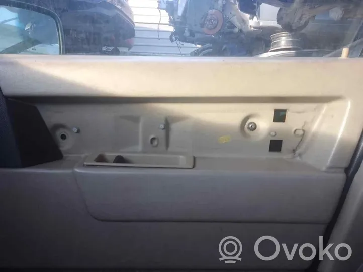 Volvo 850 Cerradura de puerta delantera 