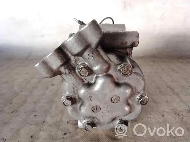 Renault Kangoo I Compressore aria condizionata (A/C) (pompa) 8200315744