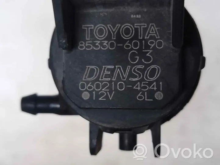 Toyota Prius (NHW20) Pompa lavavetri parabrezza/vetro frontale 8533060190