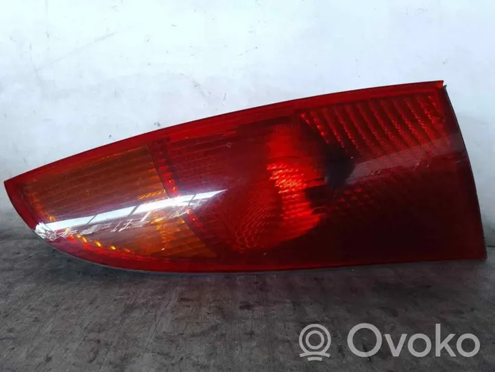 Ford Focus Luci posteriori 1M5113404