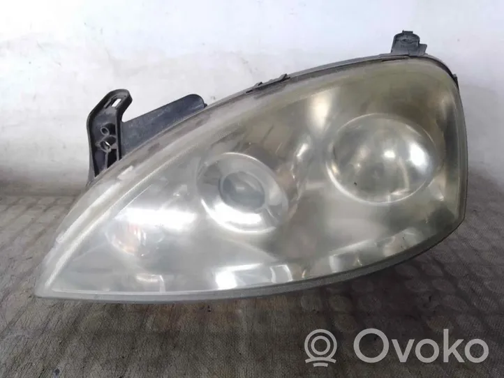 Opel Corsa C Lampa przednia 13100535