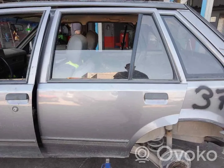 Opel Corsa A Porte arrière 