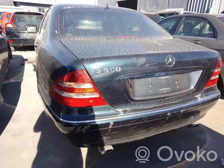 Mercedes-Benz S W220 Pompe à carburant 