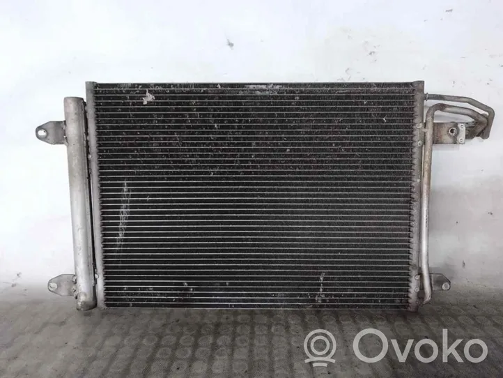 Volkswagen Golf VI Radiateur condenseur de climatisation 
