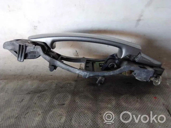 Volkswagen PASSAT Altra parte esteriore 3B0837885