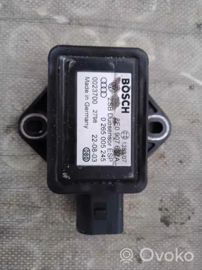 Volkswagen PASSAT Sensor 8E0907637A