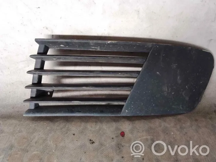 Seat Ibiza III (6L) Atrapa chłodnicy / Grill 6L0853665