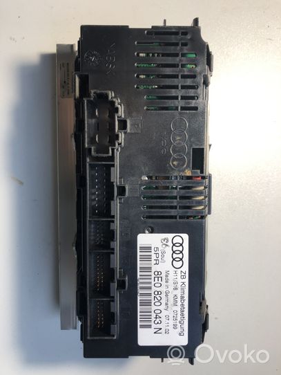 Audi A4 S4 B6 8E 8H Panel klimatyzacji 8E0820043N