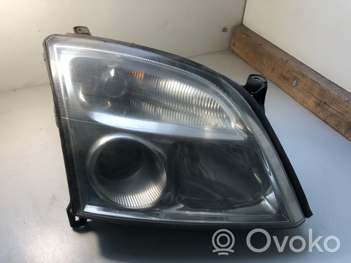 Opel Vectra C Phare frontale 15588800