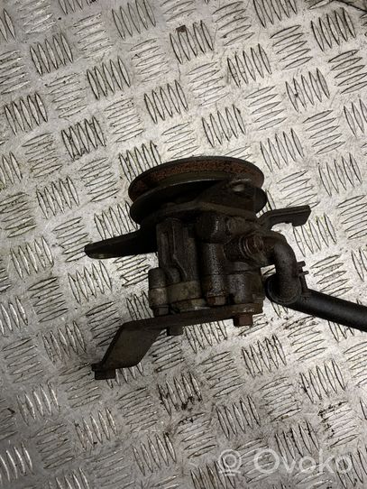 Nissan Pathfinder R50 Power steering pump 491100W000