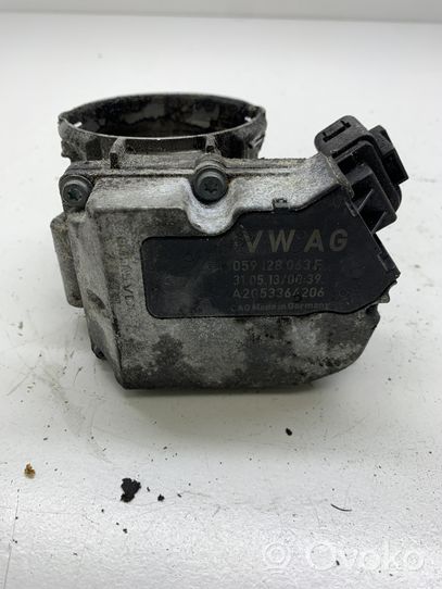 Audi A4 S4 B6 8E 8H Clapet d'étranglement 059128063E