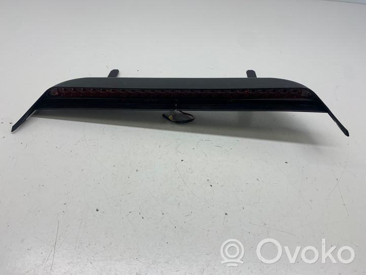 Volkswagen Phaeton Third/center stoplight 3D0945097D