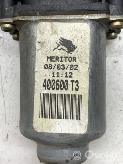 Nissan Primera Moteur de lève-vitre de porte arrière 400600T3