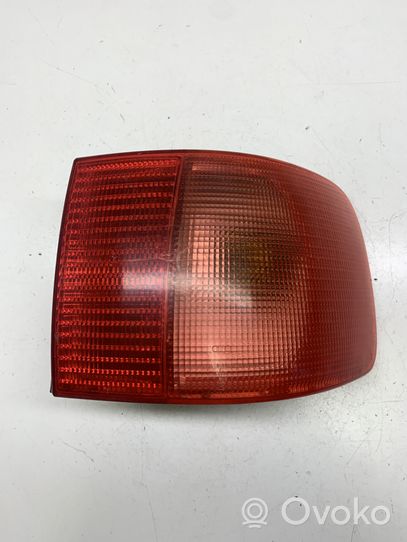 Audi A6 S6 C4 4A Luci posteriori 138008