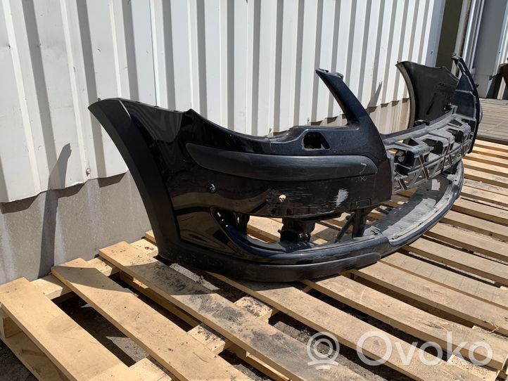 Volkswagen Cross Touran I Front bumper 1T0807903B