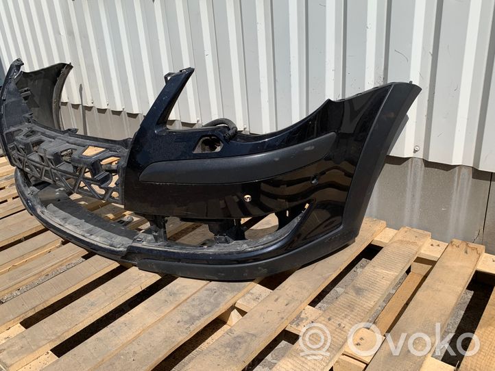 Volkswagen Cross Touran I Front bumper 1T0807903B