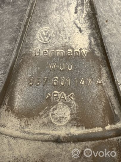 Volkswagen PASSAT B4 R14-pölykapseli 357601147A