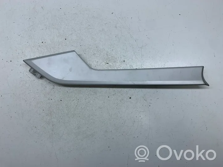 Audi A4 S4 B9 Barra di rivestimento della portiera anteriore 8W0867409L