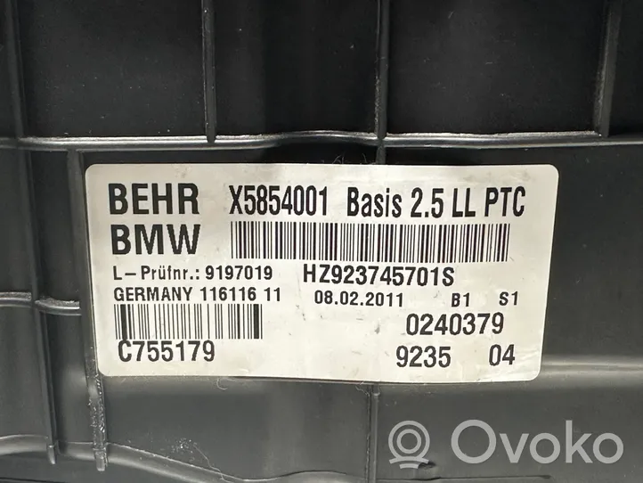 BMW 5 GT F07 Sisälämmityksen ilmastoinnin korin kokoonpano X5854001