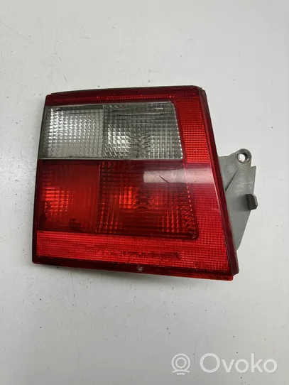 Saab 9-5 Lampy tylnej klapy bagażnika 5142278