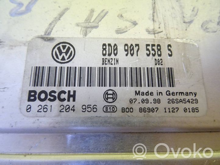 Volkswagen PASSAT B5 Motorsteuergerät/-modul 8D0907558S