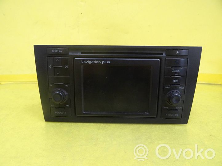 Audi A6 S6 C5 4B Radio/CD/DVD/GPS-pääyksikkö 4B0035192F