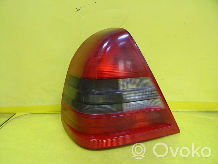 Mercedes-Benz C W202 Luci posteriori 2028200964L