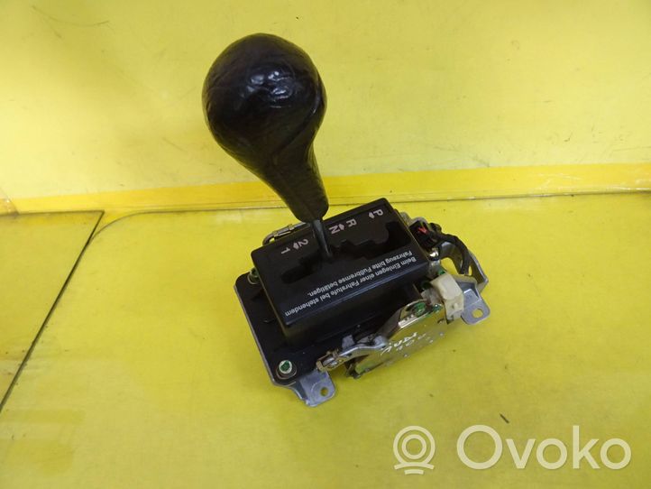 Audi 100 200 5000 C3 Gear selector/shifter (interior) 443713109