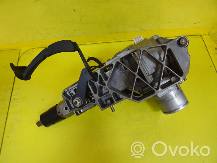 Renault Megane II Power steering pump 8200246631B